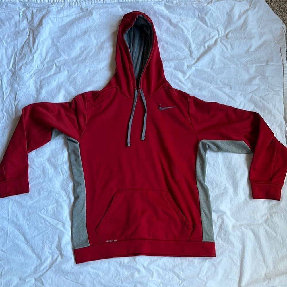 Nike Men's Red Hoodie Sweater